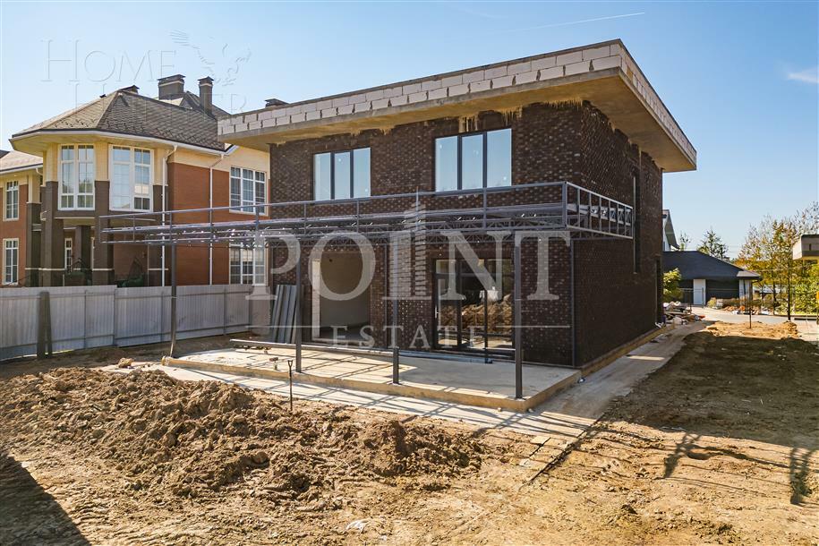 2-этажный коттедж 340 м² без отделки