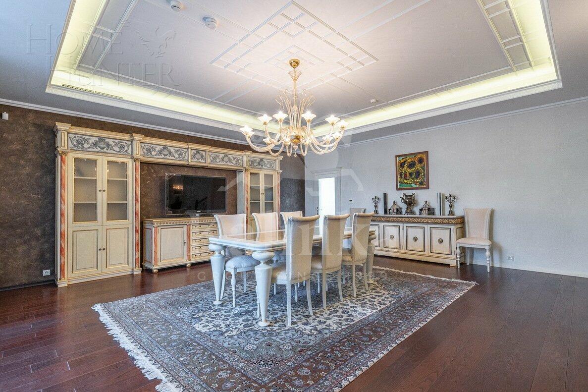 2-этажный коттедж 528 м² с отделкой