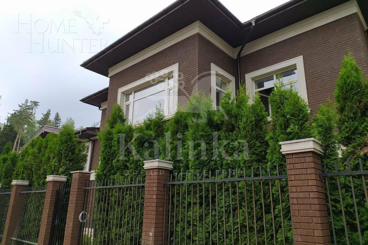 2-этажный коттедж 650 м² без отделки