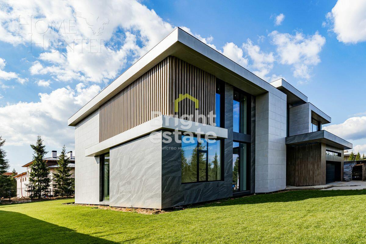 2-этажный коттедж 891 м² без отделки