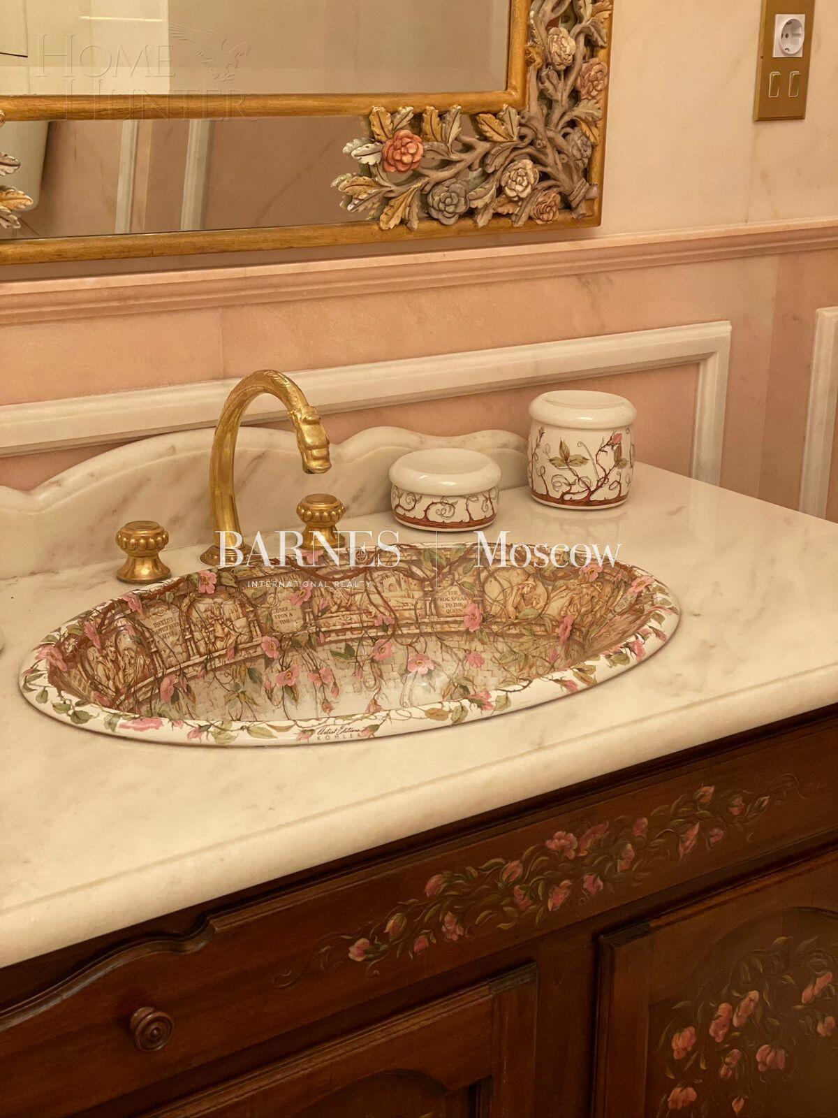 2-КОМН. КВАРТИРА С ОТДЕЛКОЙ 125.4 М² НА 8 ЭТАЖЕ