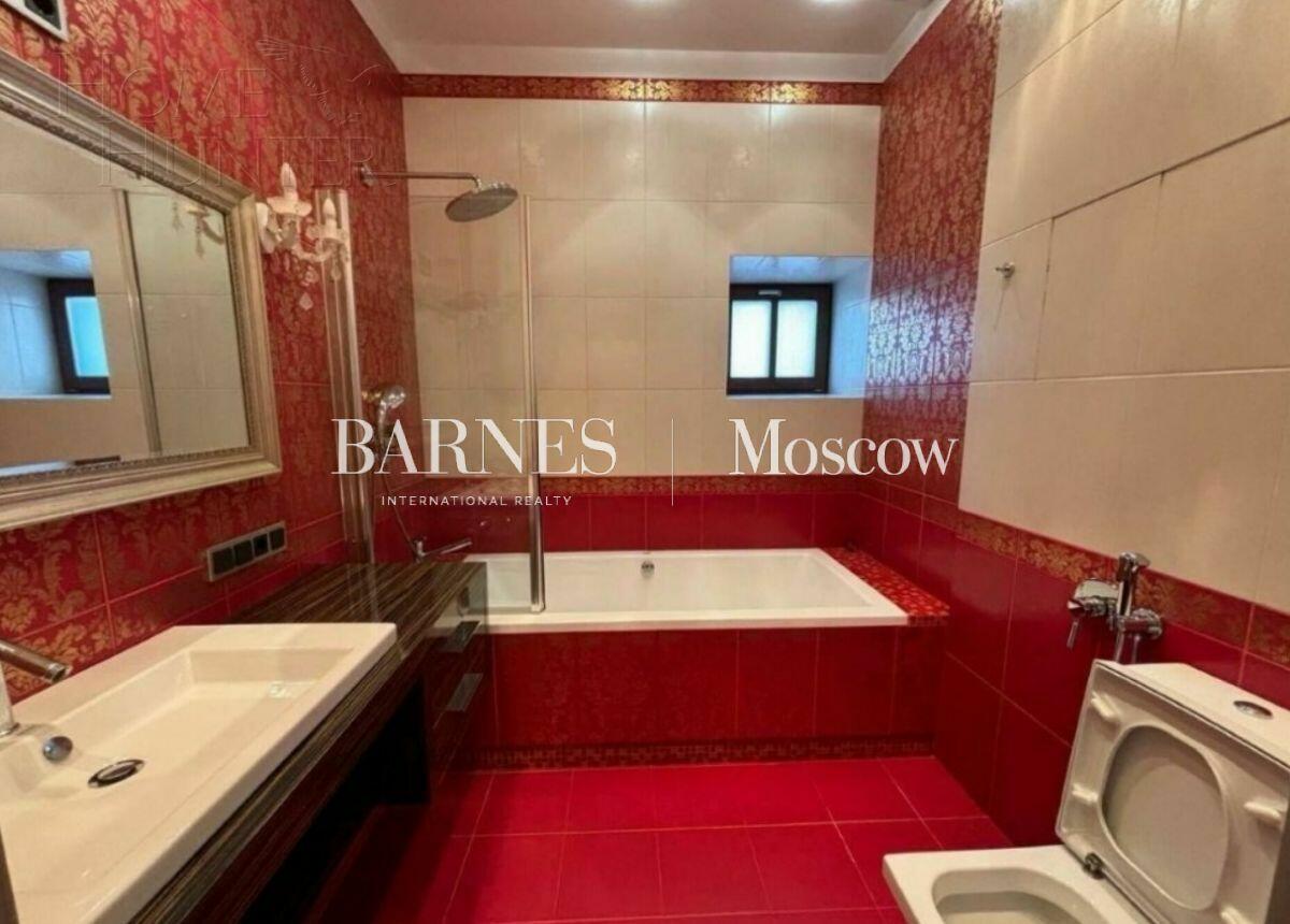 4-КОМН. КВАРТИРА С ОТДЕЛКОЙ 161.4 М² НА 3 ЭТАЖЕ