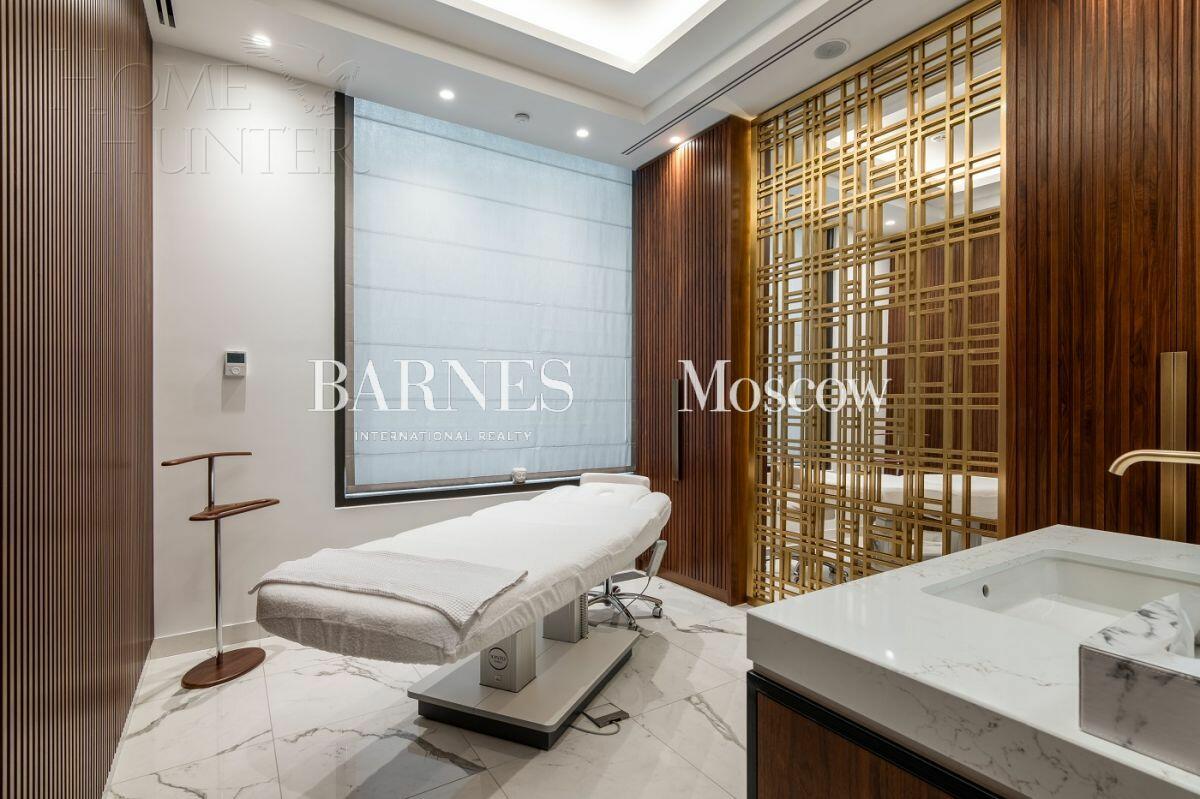 5-КОМН. ПЕНТХАУС БЕЗ ОТДЕЛКИ 538.1 М² НА 5 ЭТАЖЕ