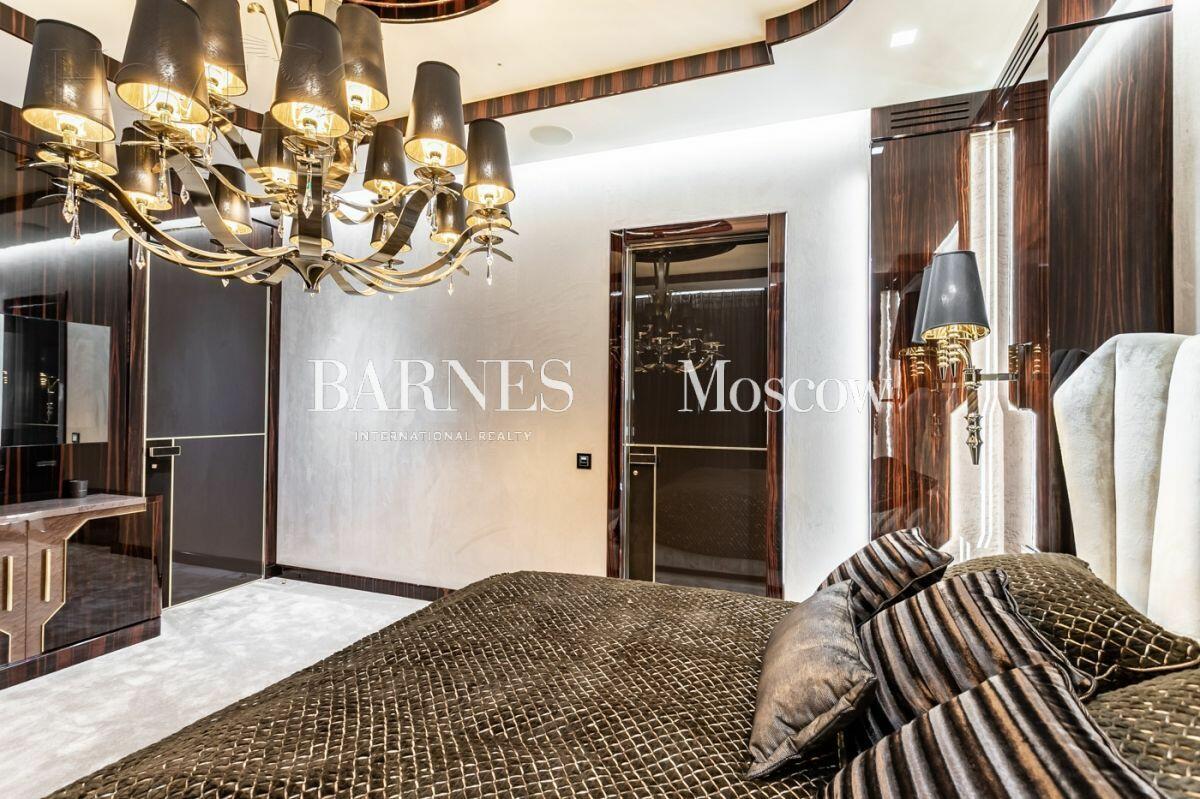 3-КОМН. АПАРТАМЕНТЫ С ОТДЕЛКОЙ 227.9 М² НА 47 ЭТАЖЕ