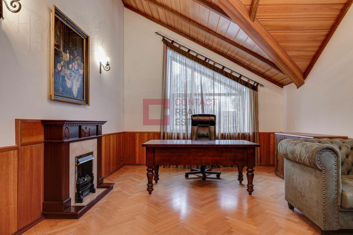 3-этажный коттедж 400 м² с отделкой