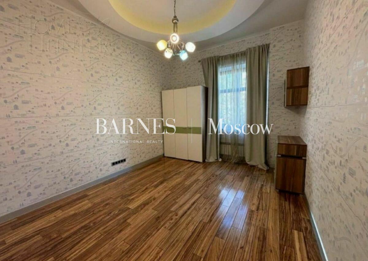 4-КОМН. КВАРТИРА С ОТДЕЛКОЙ 161.4 М² НА 3 ЭТАЖЕ