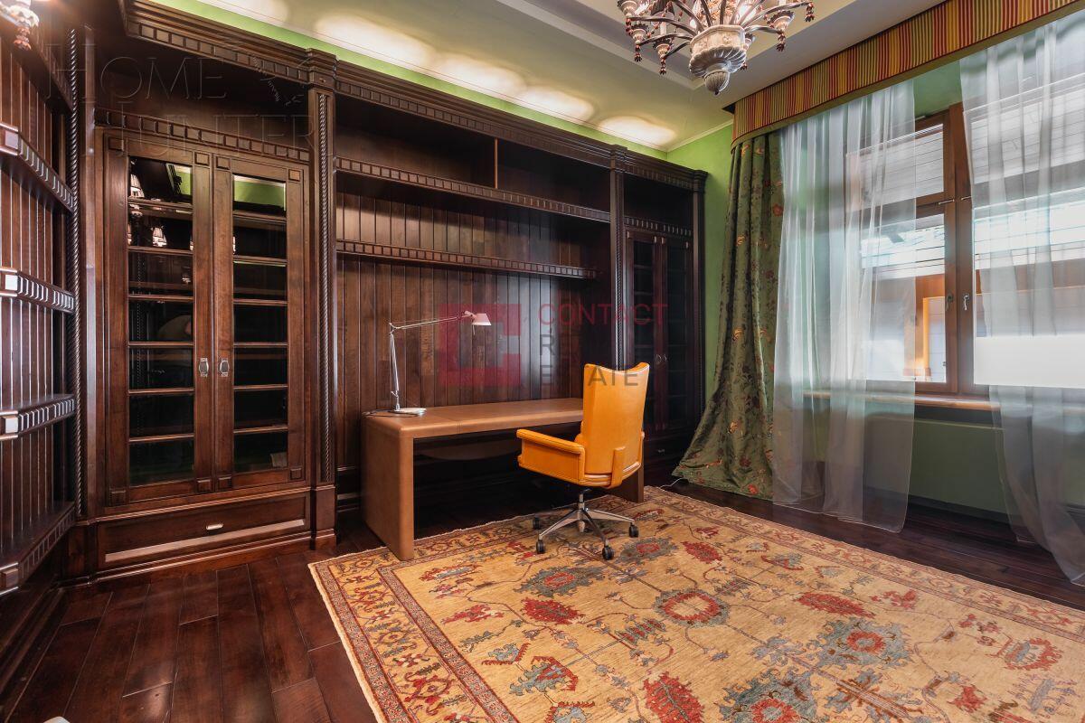 2-этажный коттедж 1 091 м² с отделкой