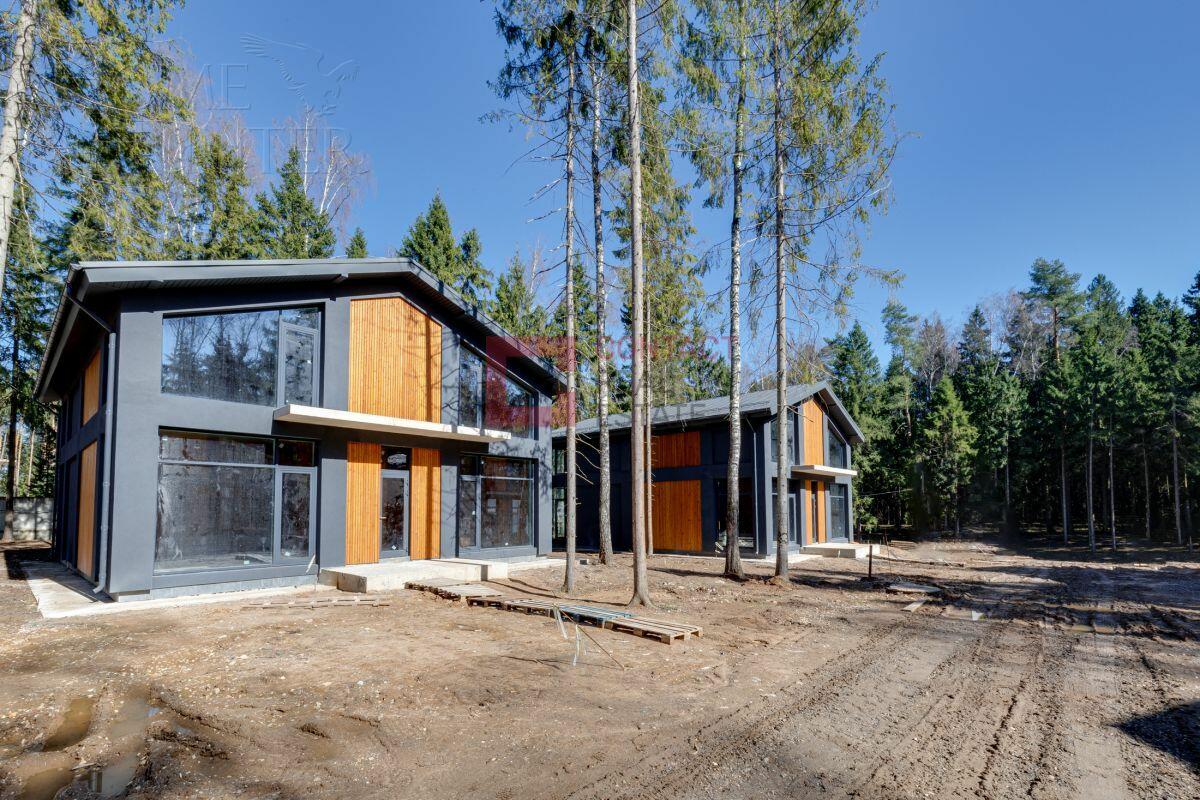 2-этажный коттедж 306 м² без отделки