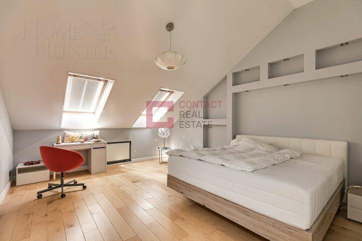 3-этажный таунхаус 350 м² с отделкой