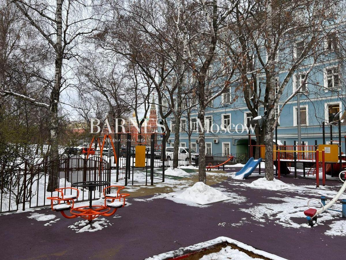 2-КОМН. КВАРТИРА С ОТДЕЛКОЙ 130 М² НА 3 ЭТАЖЕ