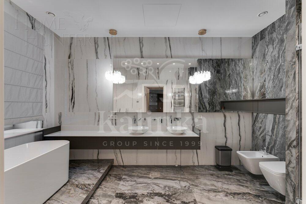 2-этажный коттедж 600 м² с отделкой