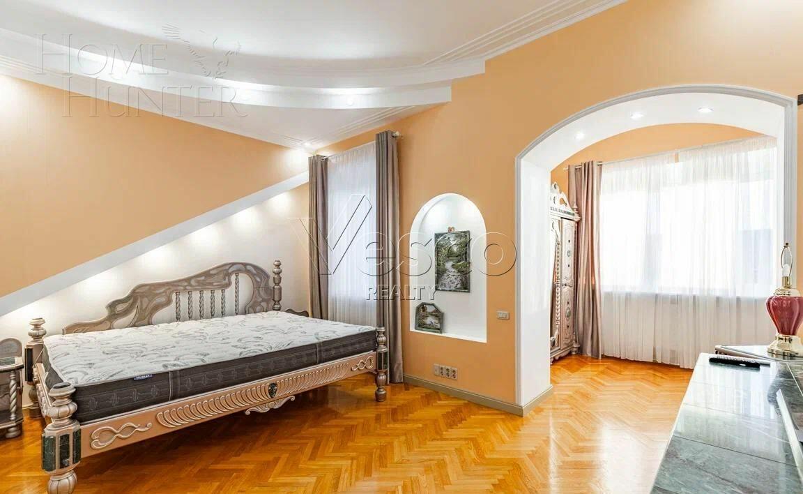 2-этажный коттедж 577 м² с отделкой