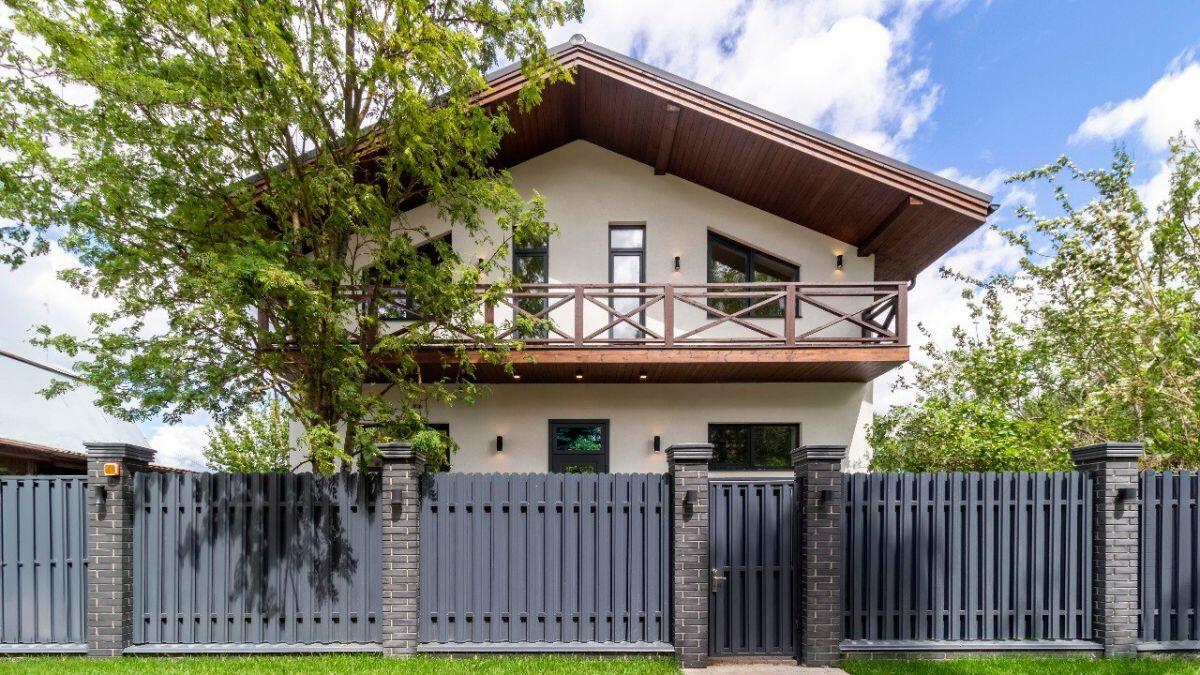 2-этажный коттедж 290 м² с отделкой