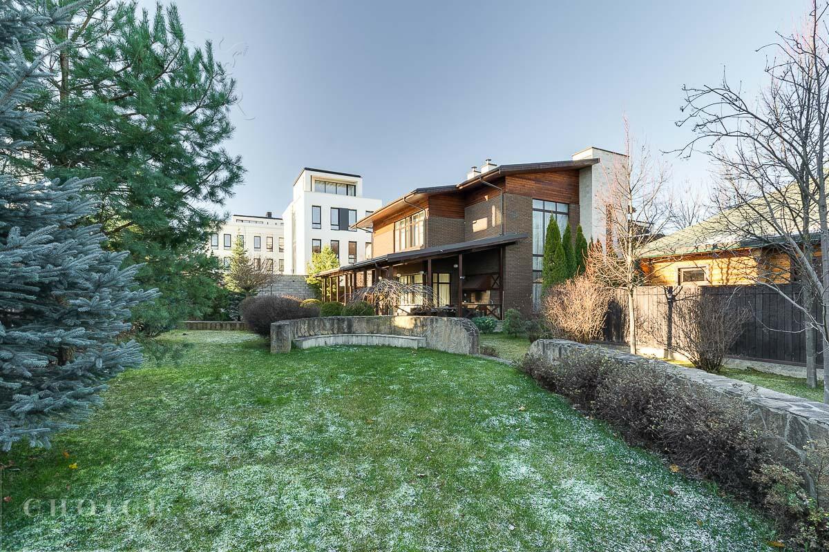 2-этажный коттедж 360 м² с отделкой