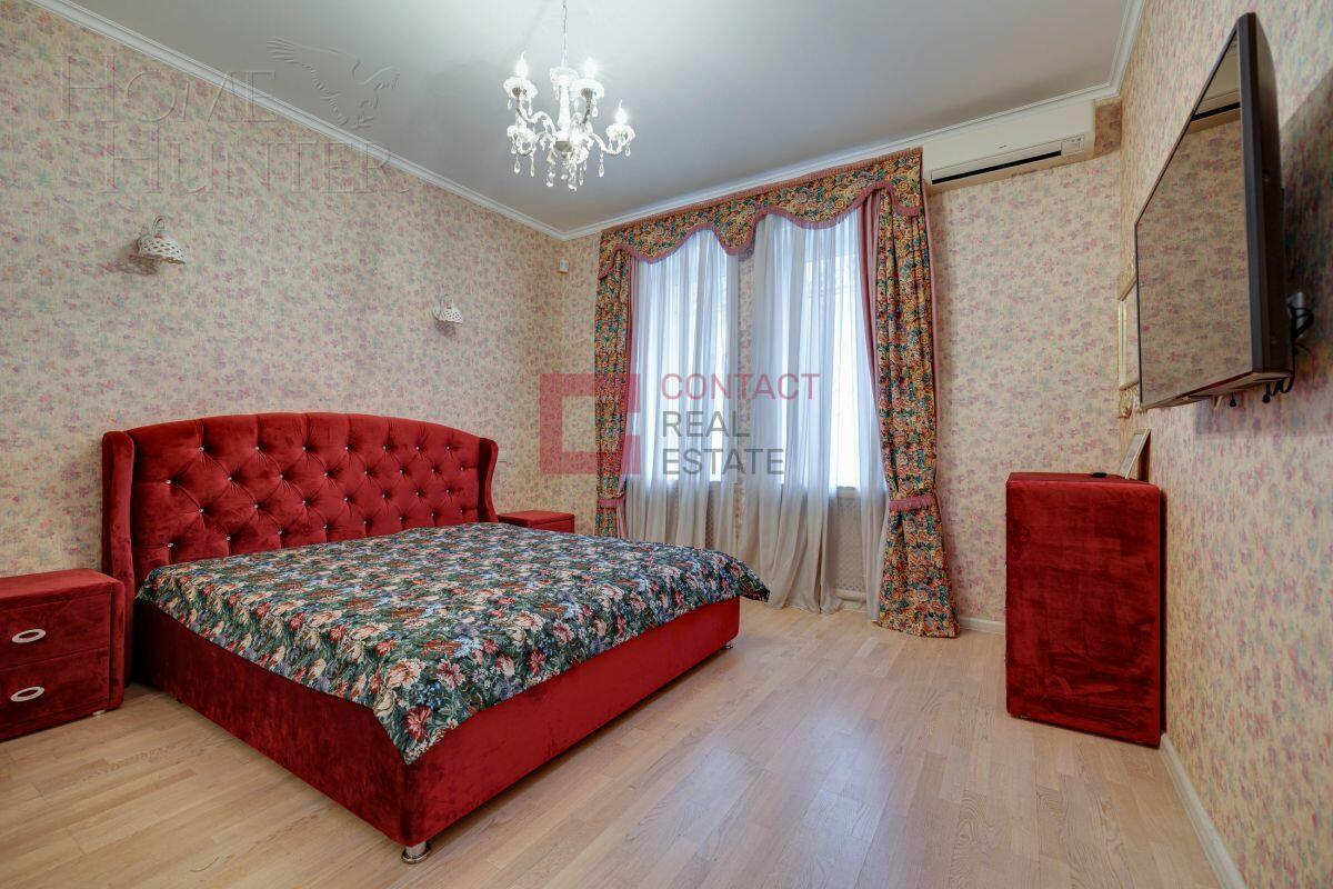 3-этажный коттедж 400 м² с отделкой