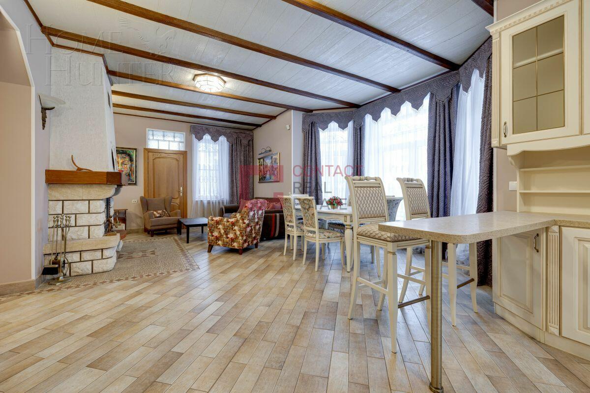 3-этажный коттедж 400 м² с отделкой