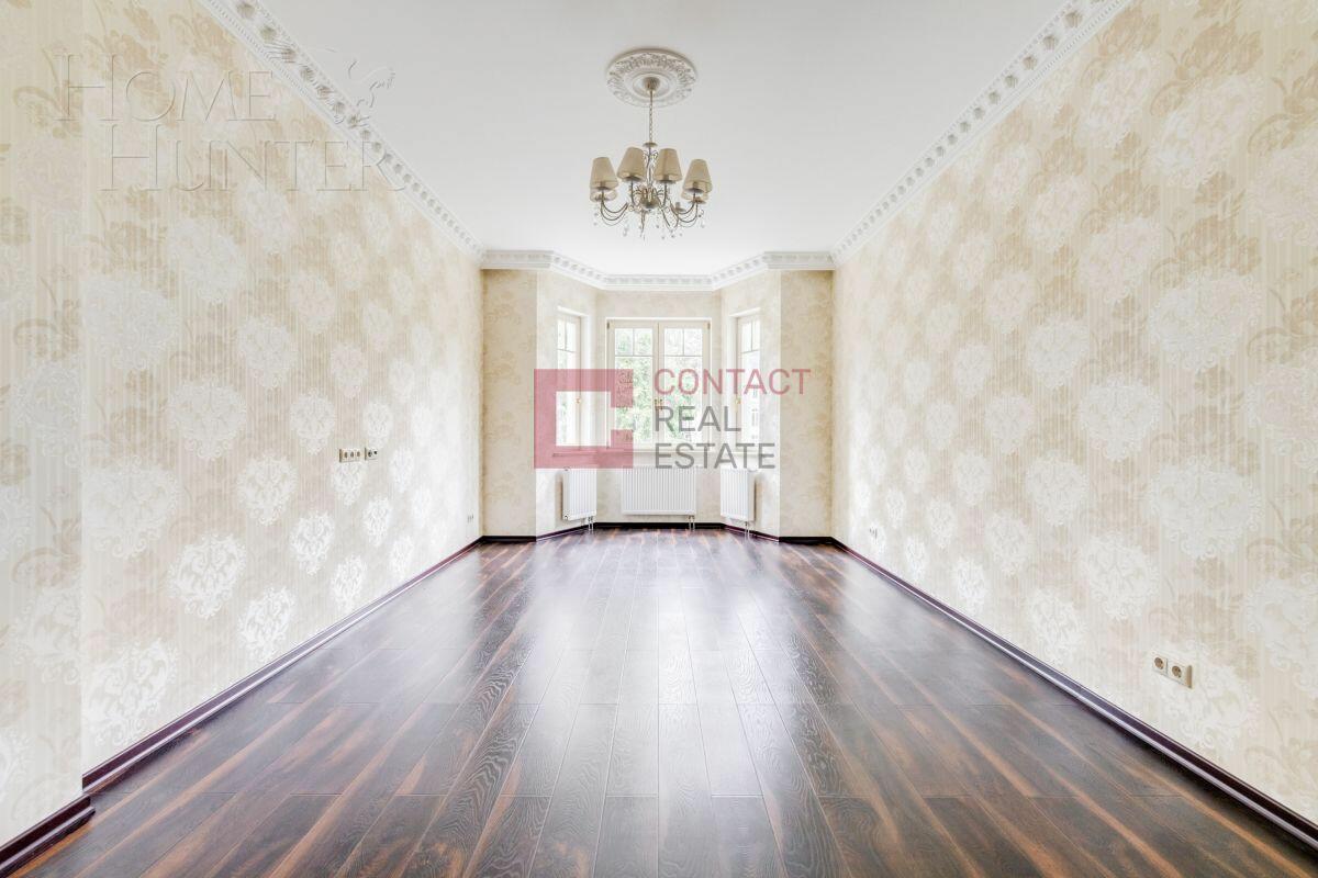 3-этажный коттедж 580 м² с отделкой