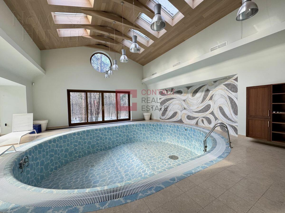 2-этажный коттедж 1 200 м² без отделки