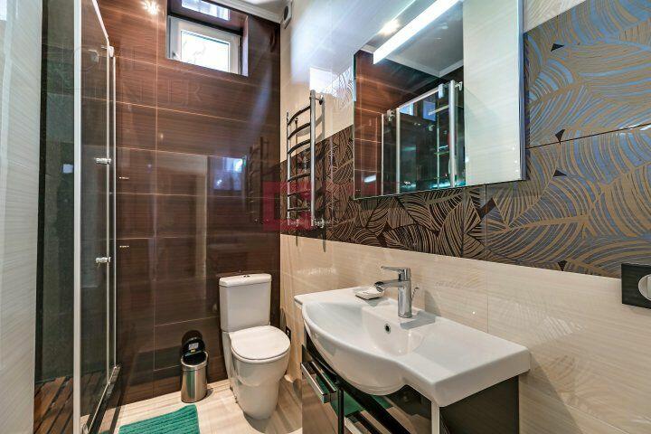 3-этажный таунхаус 350 м² с отделкой