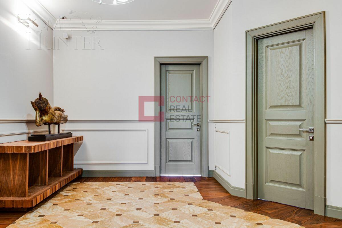 2-этажный коттедж 985 м² с отделкой