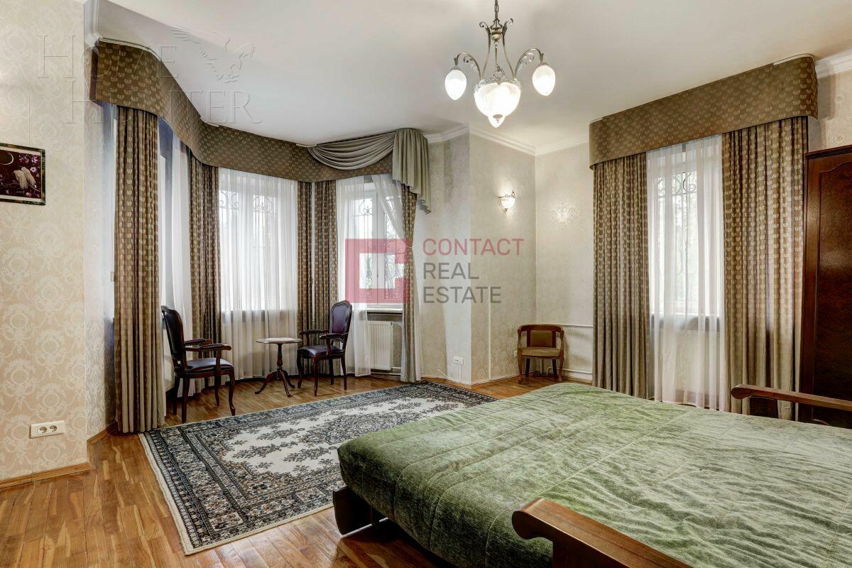 2-этажный коттедж 320 м² с отделкой