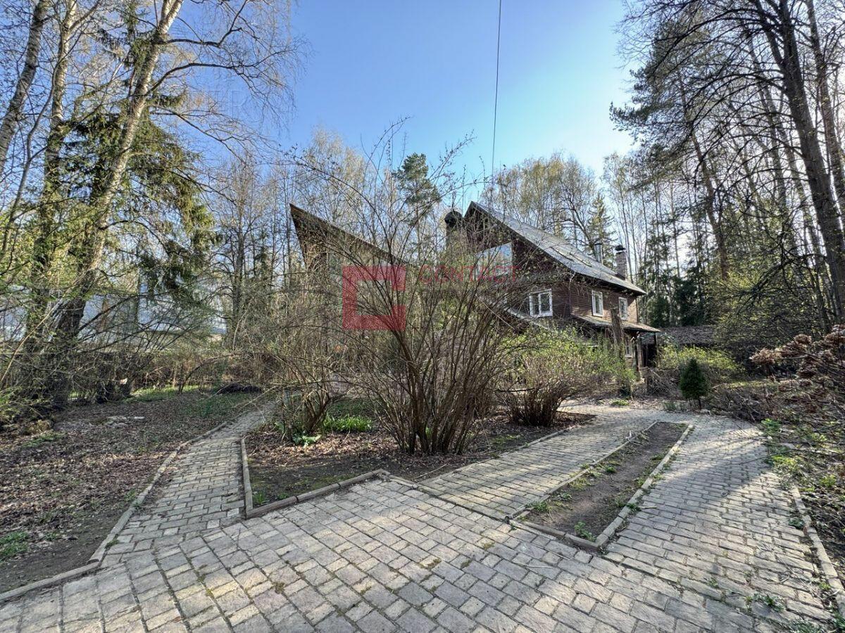 2-этажный коттедж 500 м² с отделкой