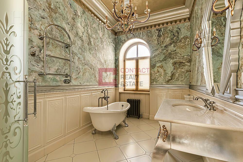 3-этажный коттедж 3 000 м² с отделкой