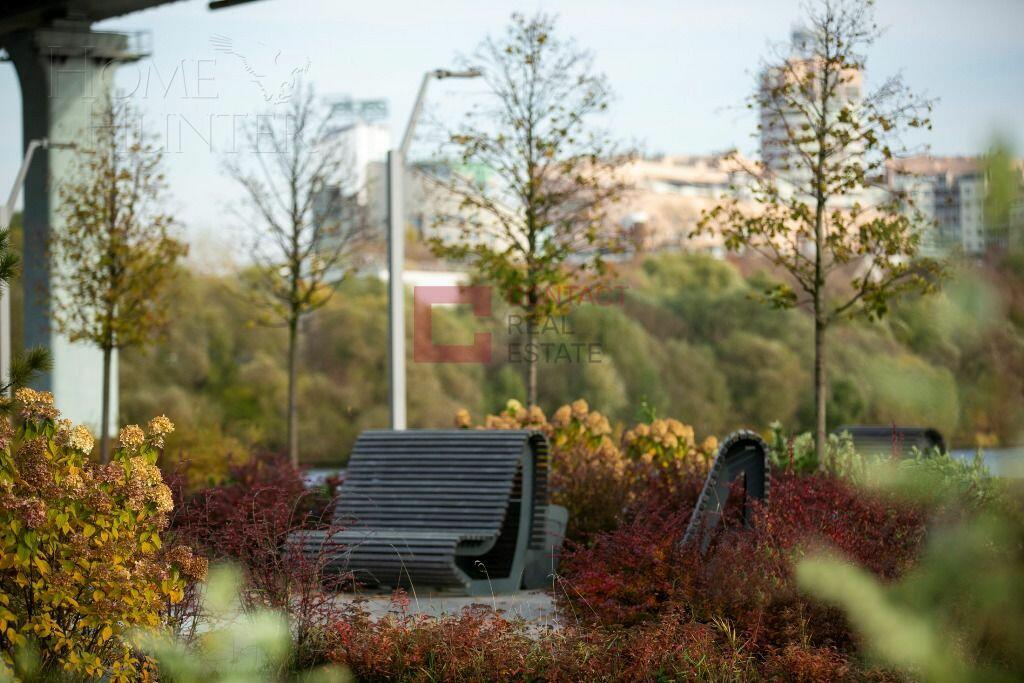 3-этажный таунхаус 412.3 м² без отделки