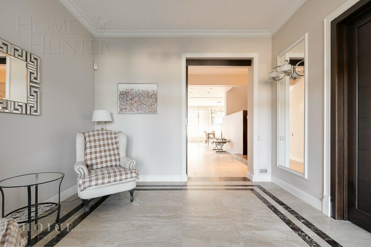 2-этажный коттедж 360 м² с отделкой