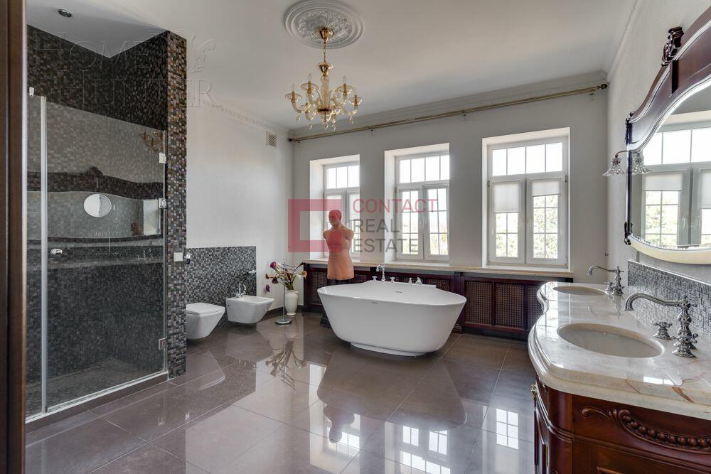 2-этажный коттедж 817 м² с отделкой