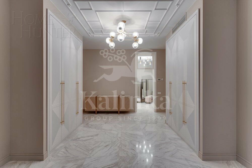 2-этажный коттедж 600 м² с отделкой