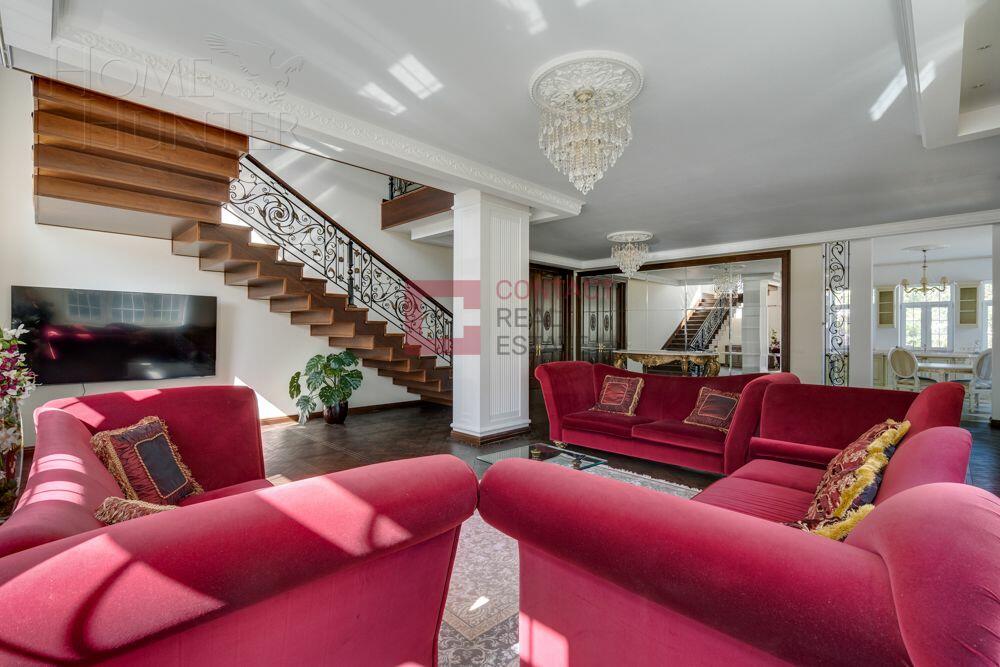 2-этажный коттедж 817 м² с отделкой