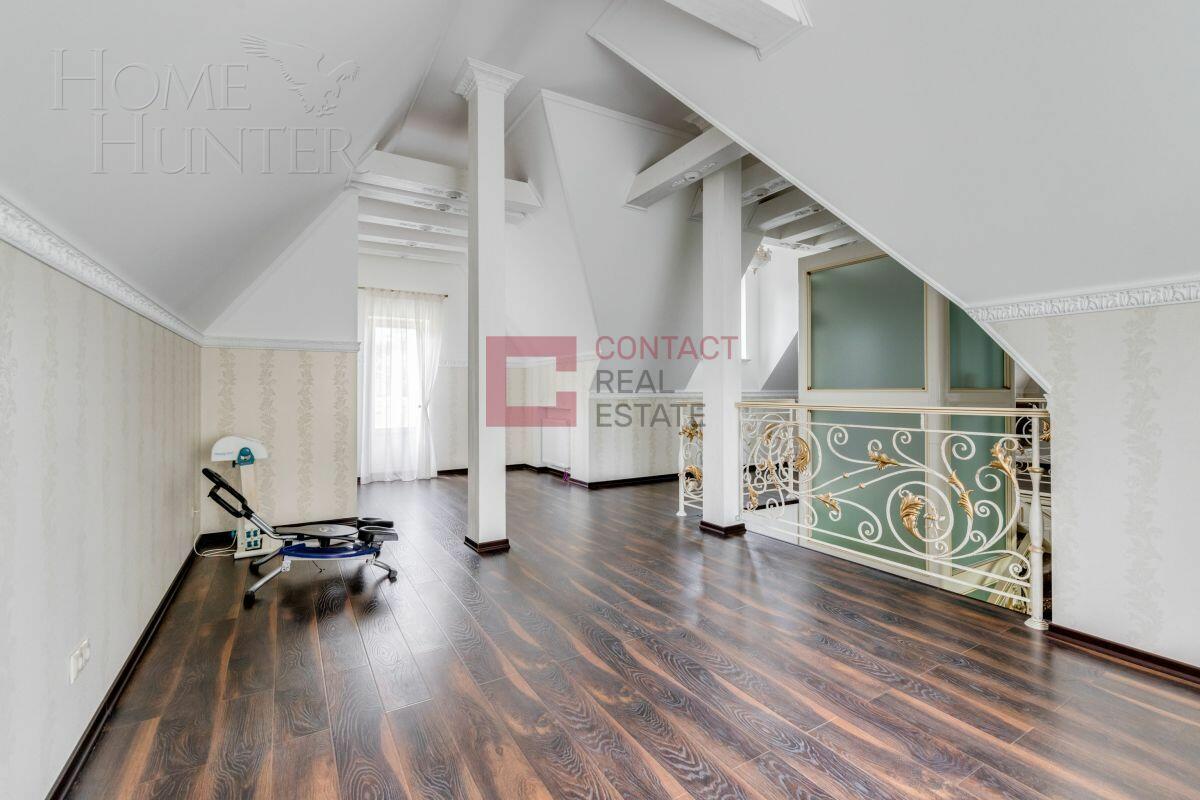 3-этажный коттедж 580 м² с отделкой