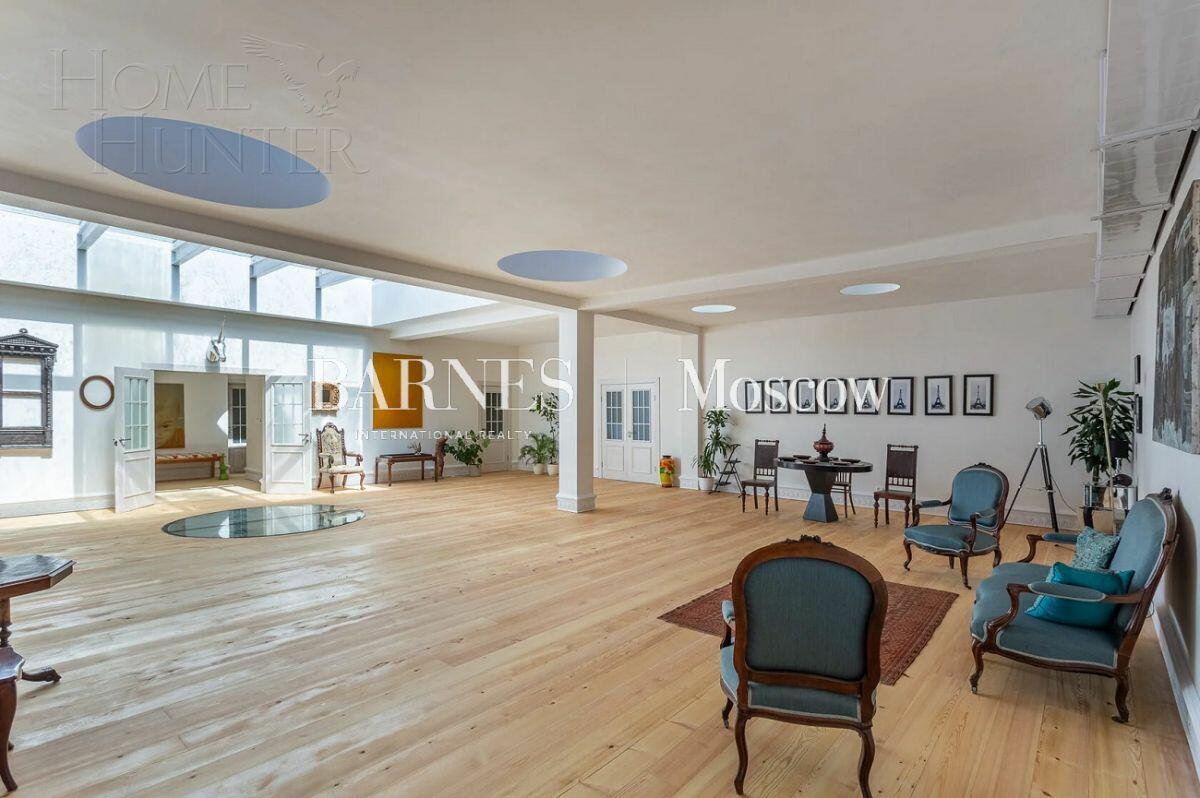 12-КОМН. ОСОБНЯК С ОТДЕЛКОЙ 1 200 М² НА 1 ЭТАЖЕ