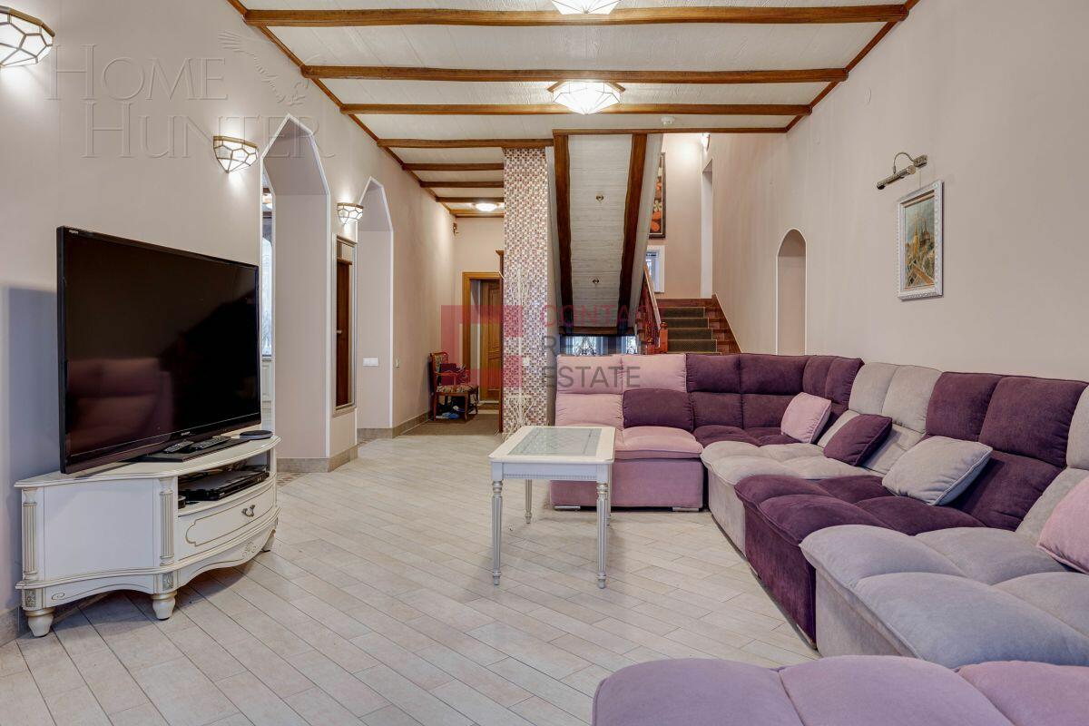 3-этажный коттедж 400 м² с отделкой