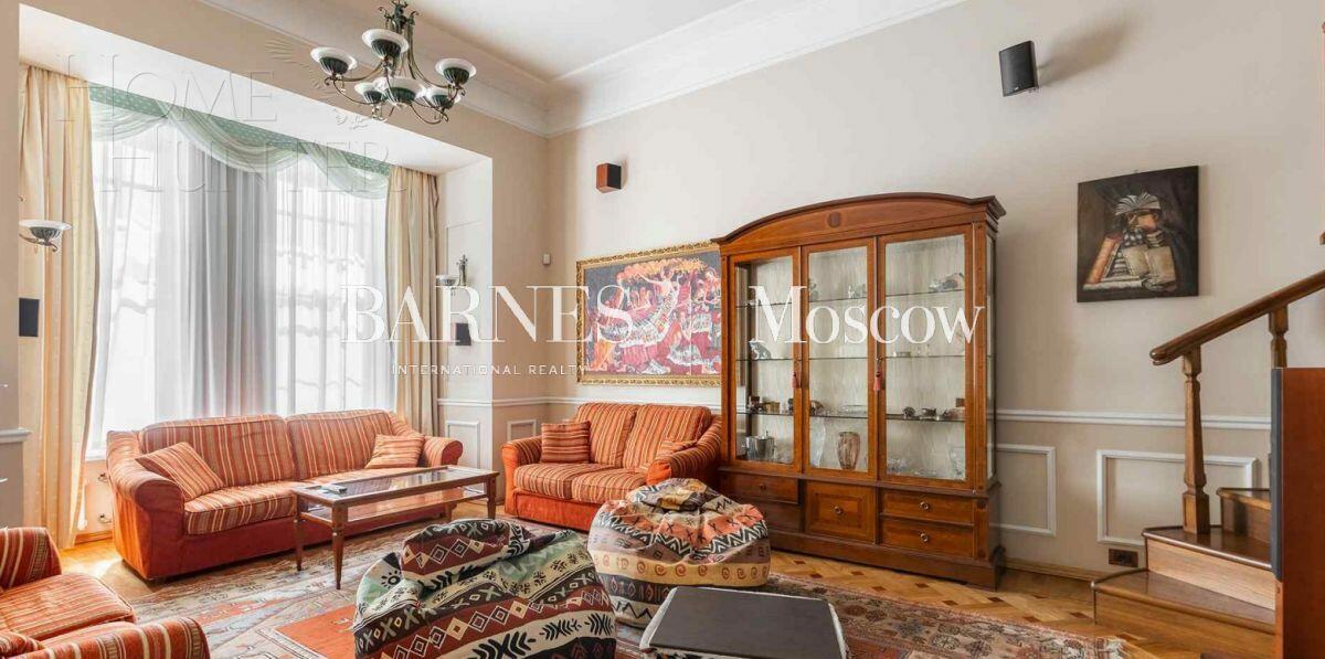 5-КОМН. КВАРТИРА С ОТДЕЛКОЙ 220 М² НА 4 ЭТАЖЕ