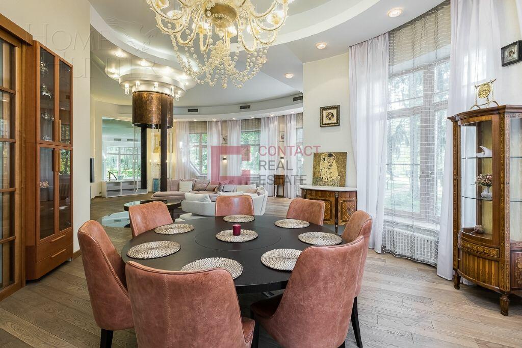 2-этажный коттедж 850 м² с отделкой