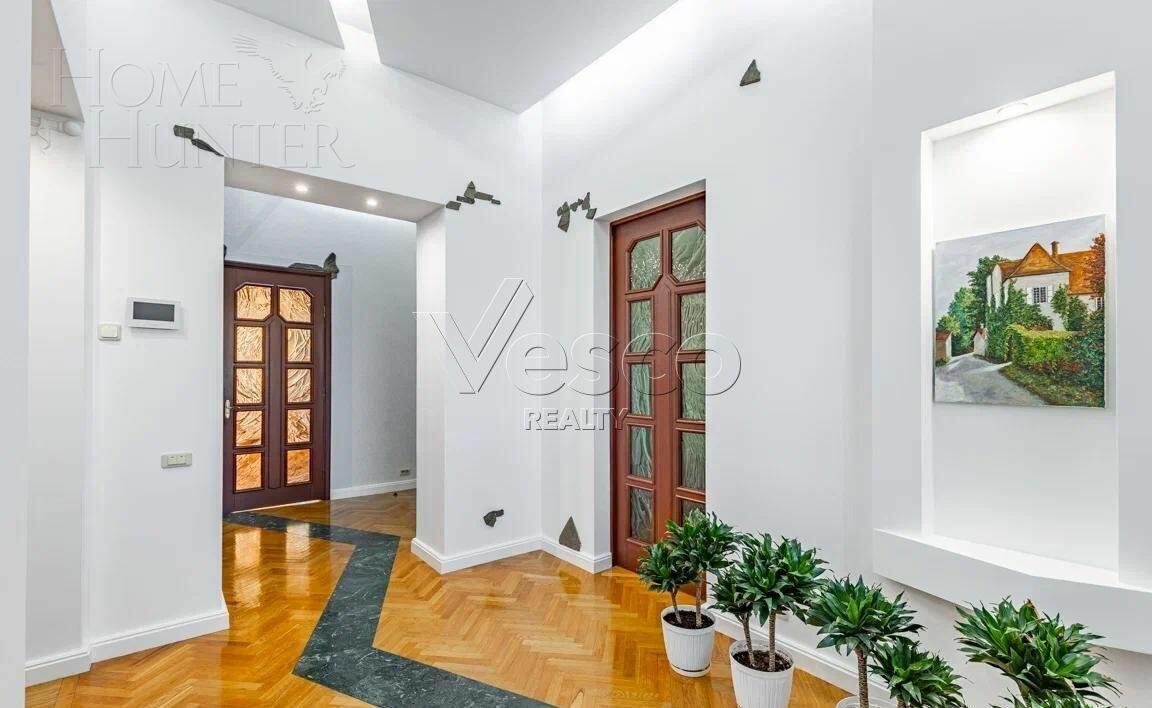 2-этажный коттедж 577 м² с отделкой