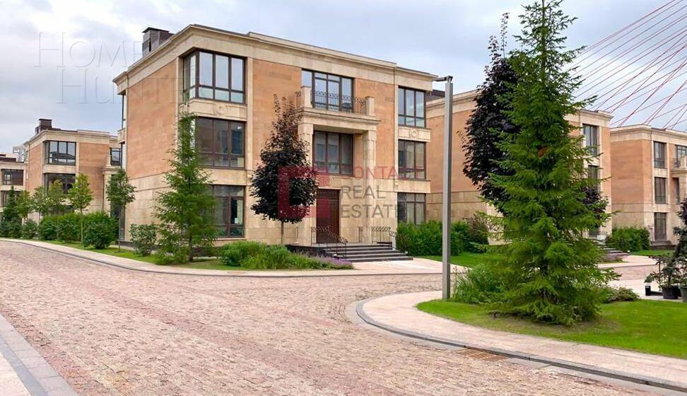 3-этажный коттедж 856 м² без отделки