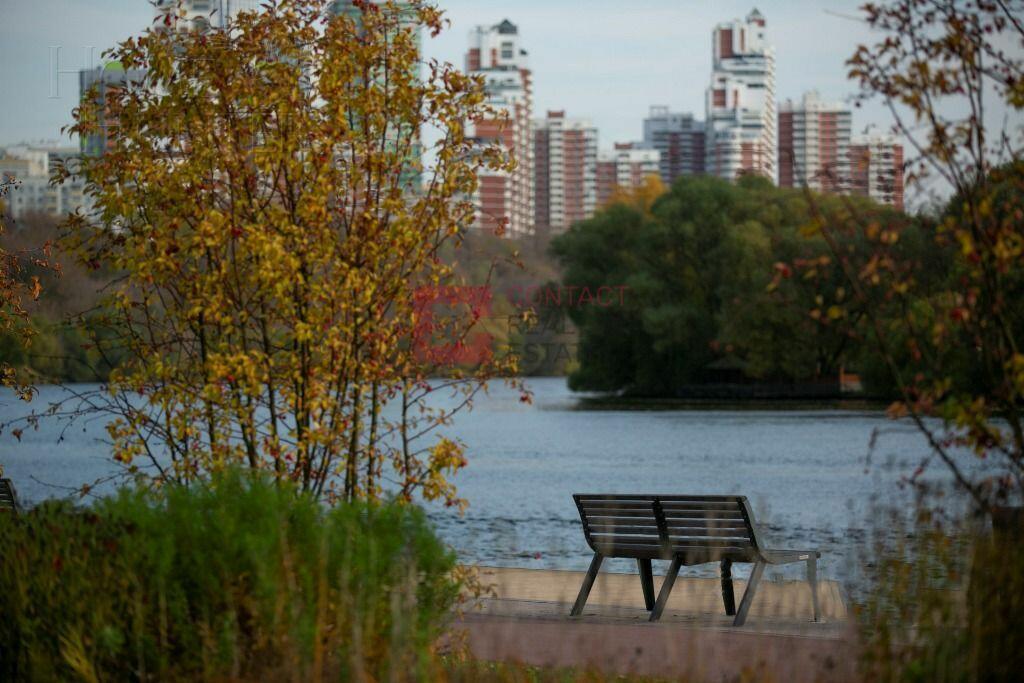 3-этажный коттедж 856 м² без отделки