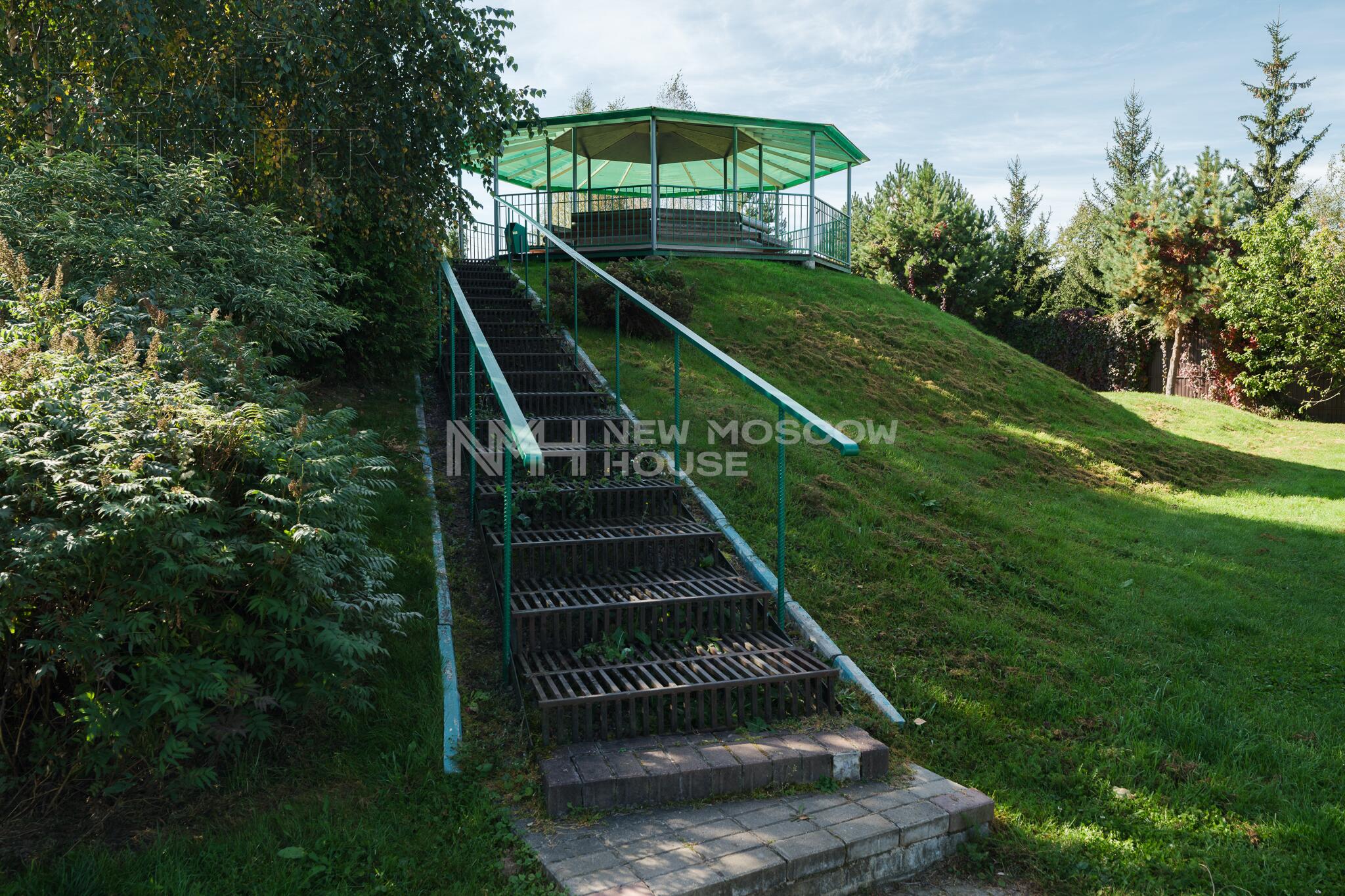 Участок 15 сот. в охраняемом поселке