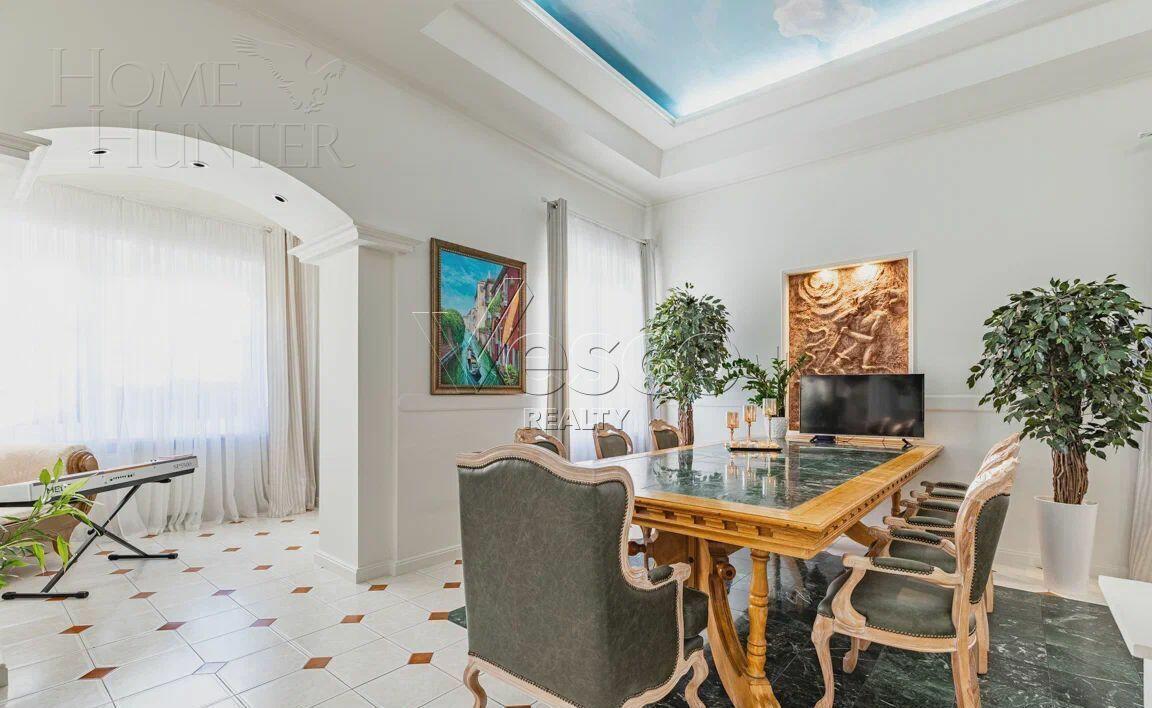 2-этажный коттедж 577 м² с отделкой