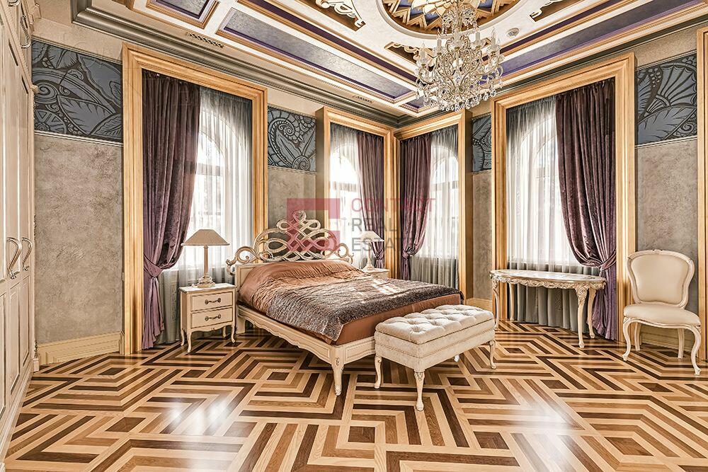 3-этажный коттедж 3 000 м² с отделкой