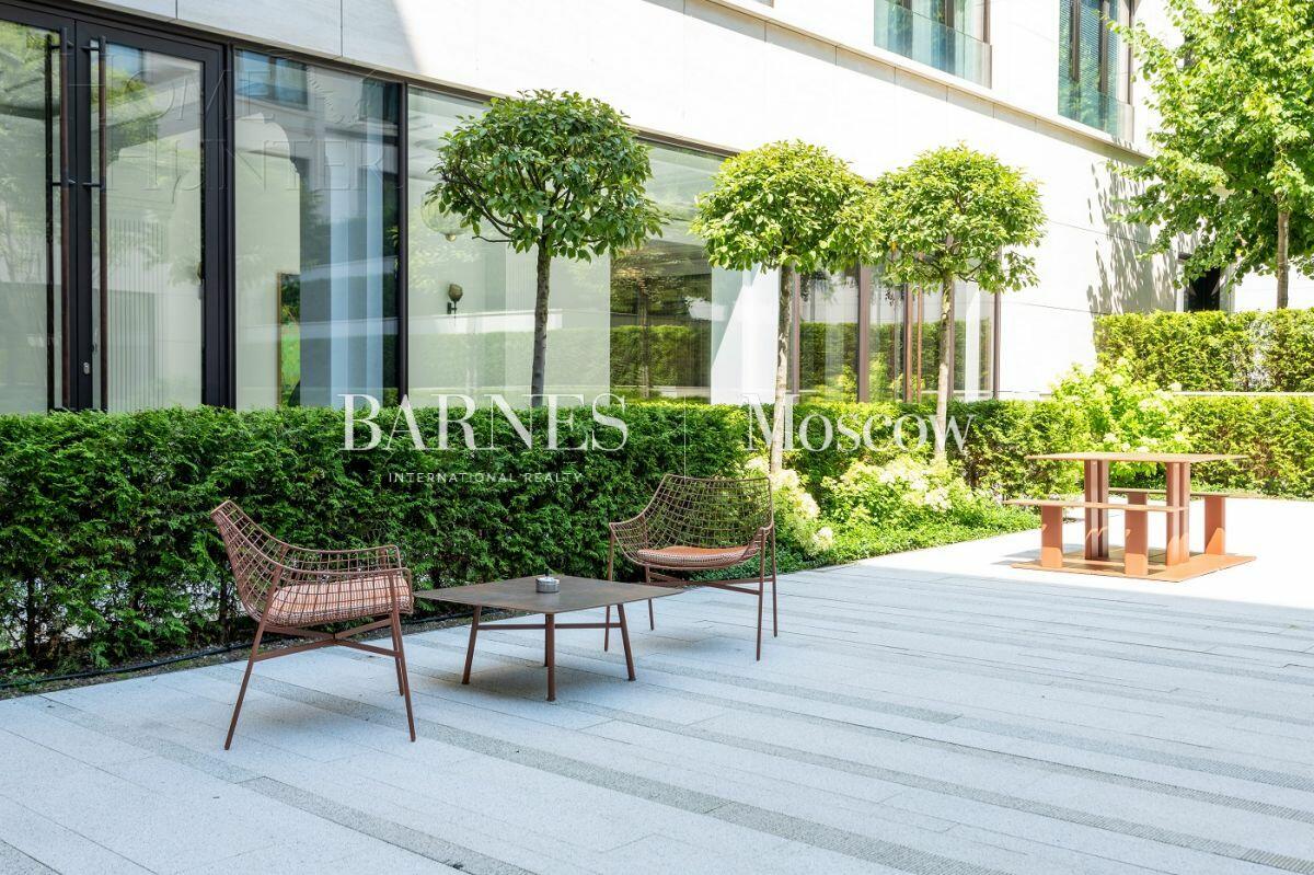 4-КОМН. ПЕНТХАУС БЕЗ ОТДЕЛКИ 285.5 М² НА 5 ЭТАЖЕ