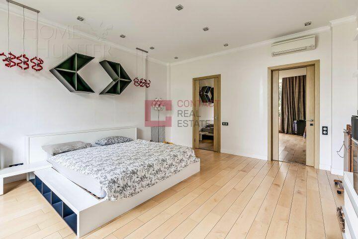 3-этажный таунхаус 350 м² с отделкой