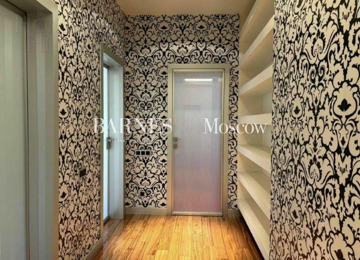 4-КОМН. КВАРТИРА С ОТДЕЛКОЙ 161.4 М² НА 3 ЭТАЖЕ