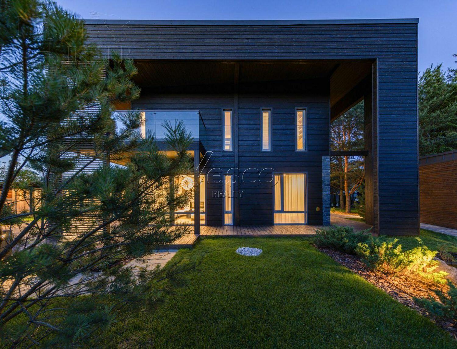 2-этажный коттедж 554 м² с отделкой