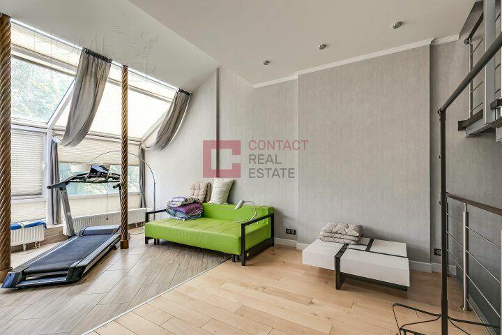 3-этажный таунхаус 350 м² с отделкой