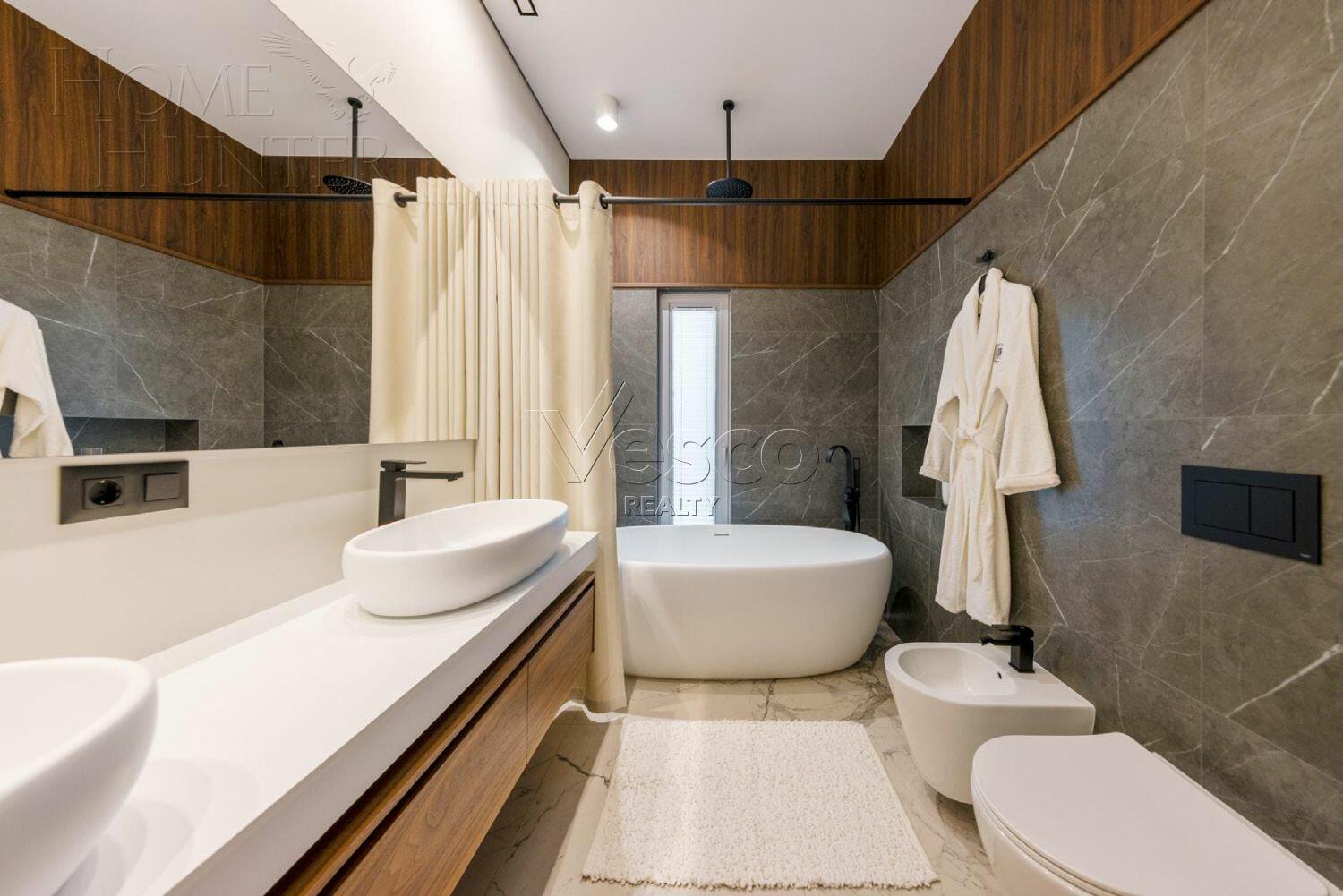 2-этажный коттедж 554 м² с отделкой