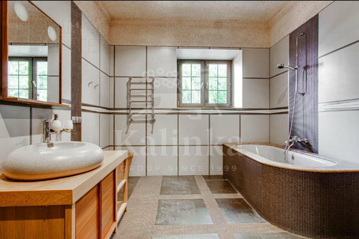 2-этажный коттедж 763 м² с отделкой